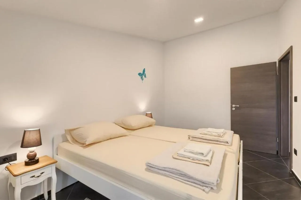 Apartments Ines Pula