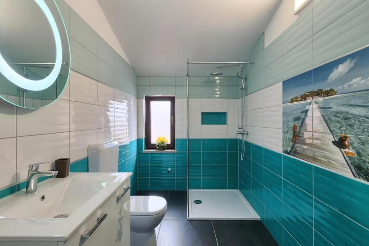 Apartments Ines Pula 0*,  Croatia